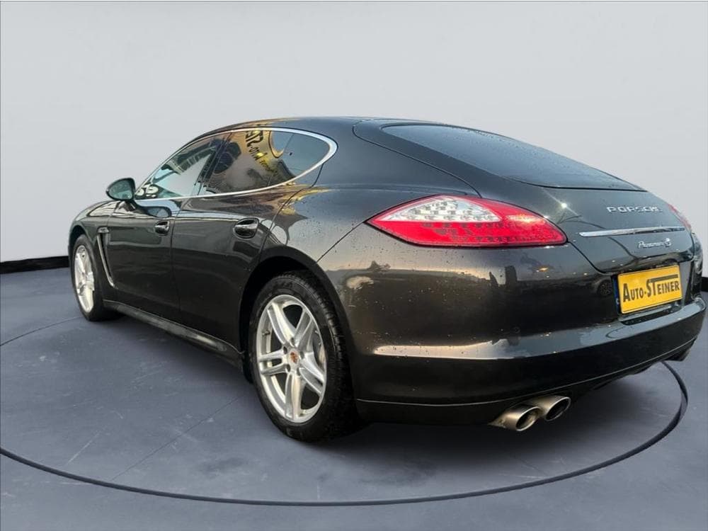 2011 Porsche PANAMERA - 29