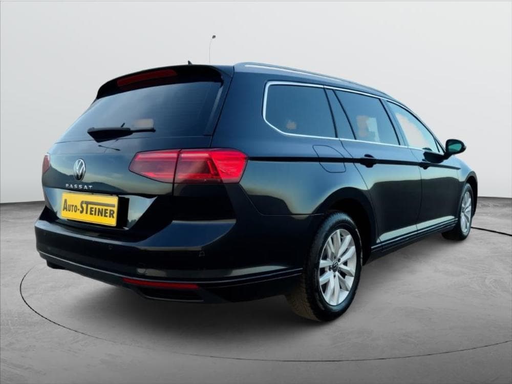 2022 Volkswagen PASSAT - 28
