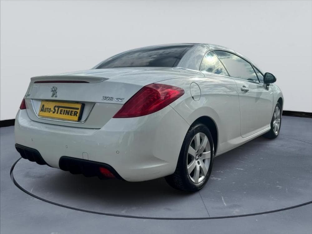 2012 Peugeot 308 - 19