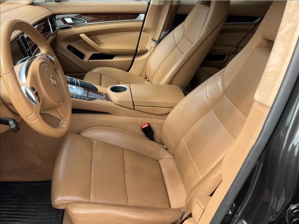 2011 Porsche PANAMERA - 41