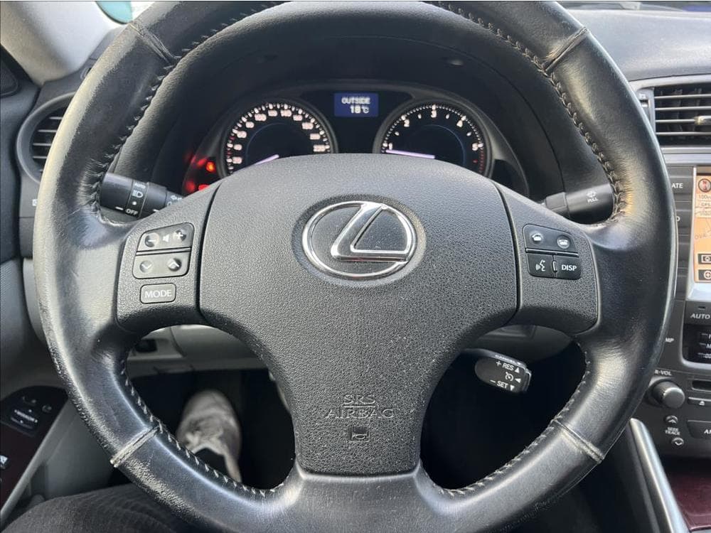 2007 Lexus IS - 12
