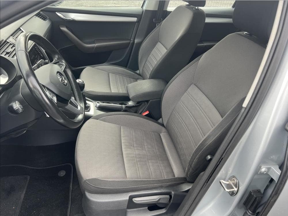 2019 Škoda OCTAVIA - 25