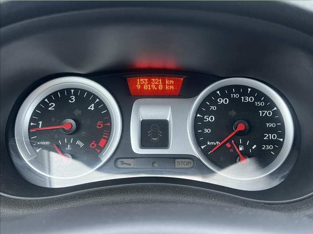 2012 Renault CLIO - 14