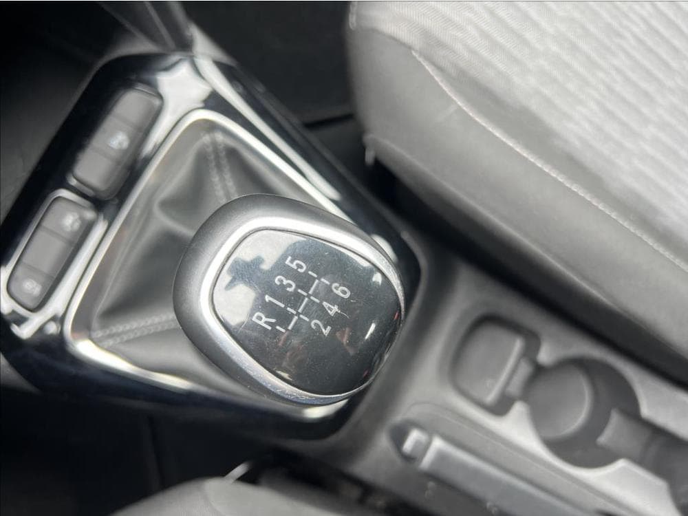 2021 Opel CORSA - 17