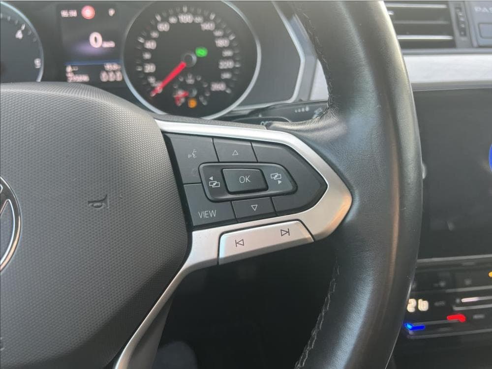 2022 Volkswagen PASSAT - 49