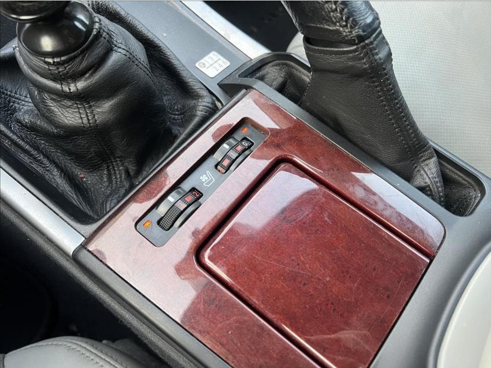 2007 Lexus IS - 17