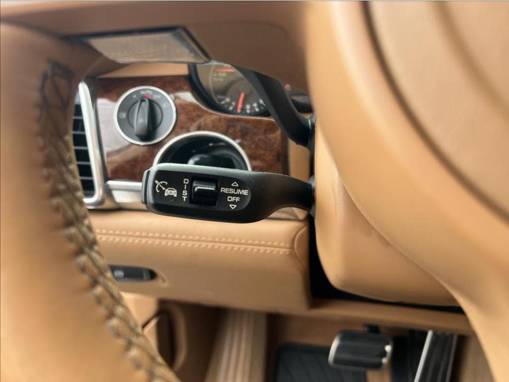 2011 Porsche PANAMERA - 65