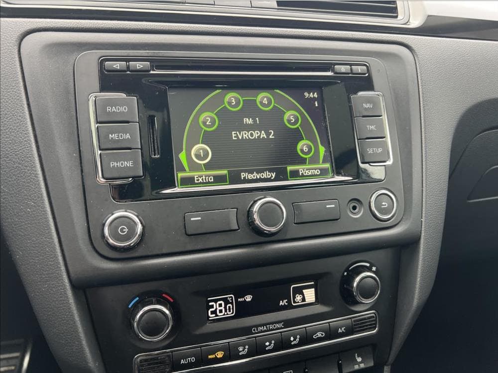 2014 Škoda RAPID - 18