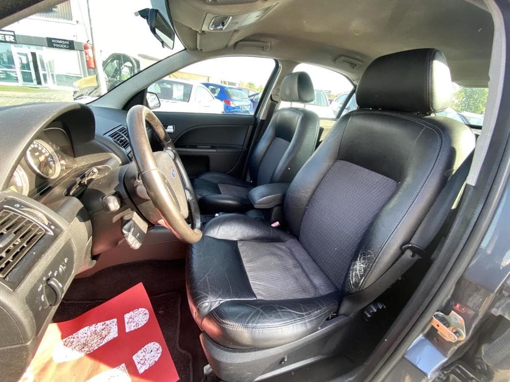 2003 Ford MONDEO - 18