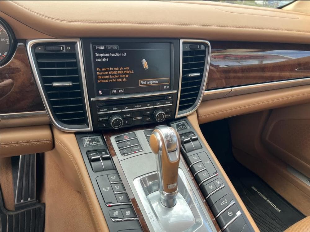 2011 Porsche PANAMERA - 73