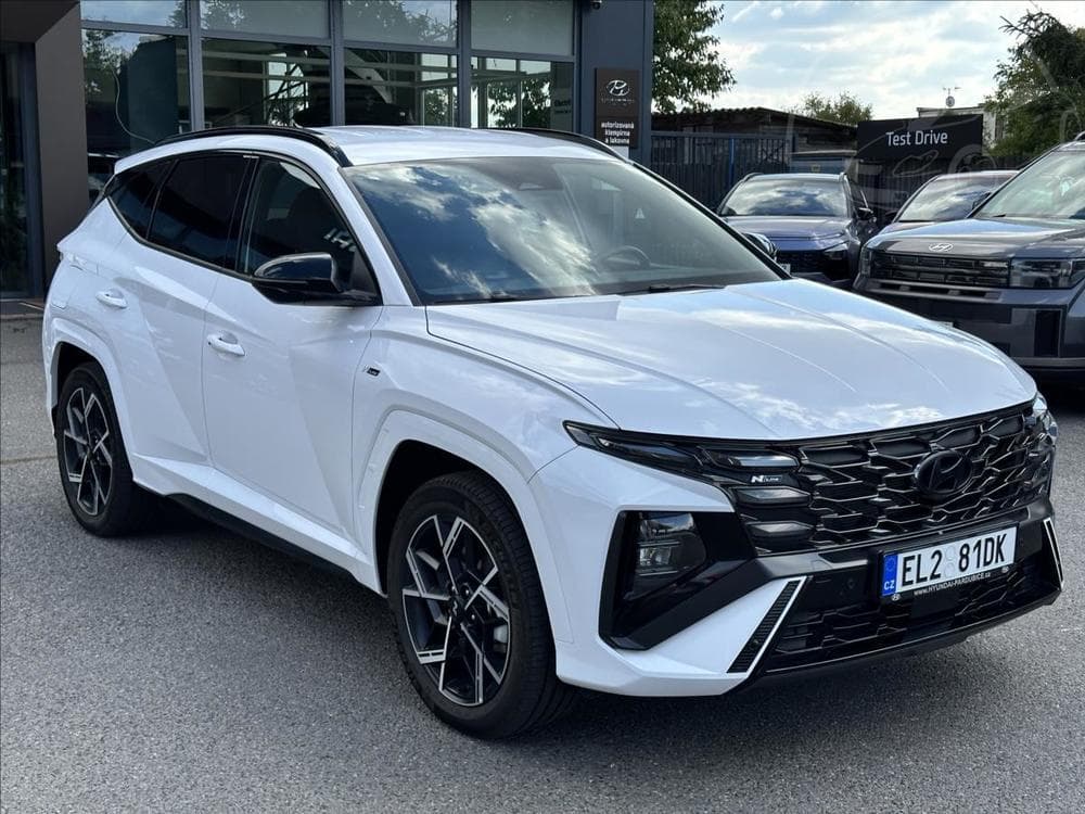 2025 Hyundai Tucson - 22