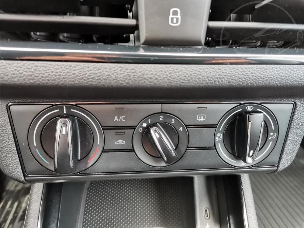 2022 Škoda KAMIQ - 14