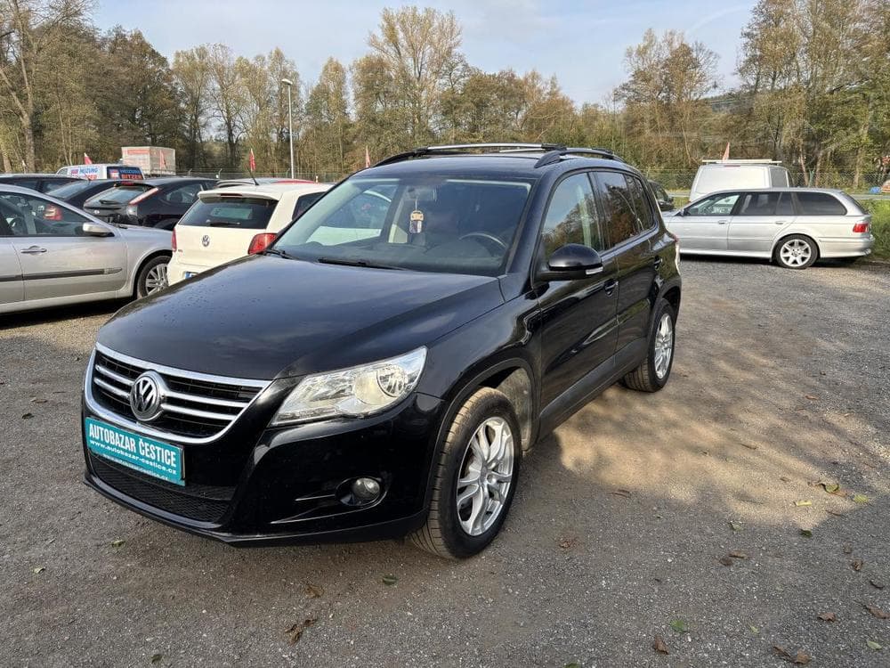 2011 Volkswagen TIGUAN