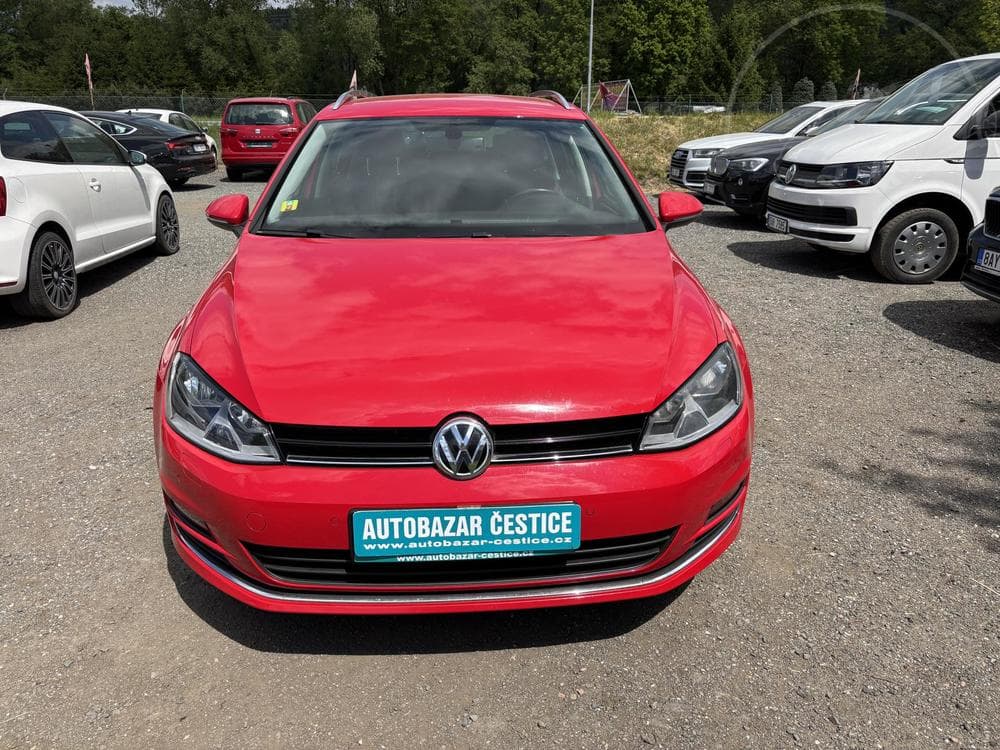 2015 Volkswagen Golf - 2