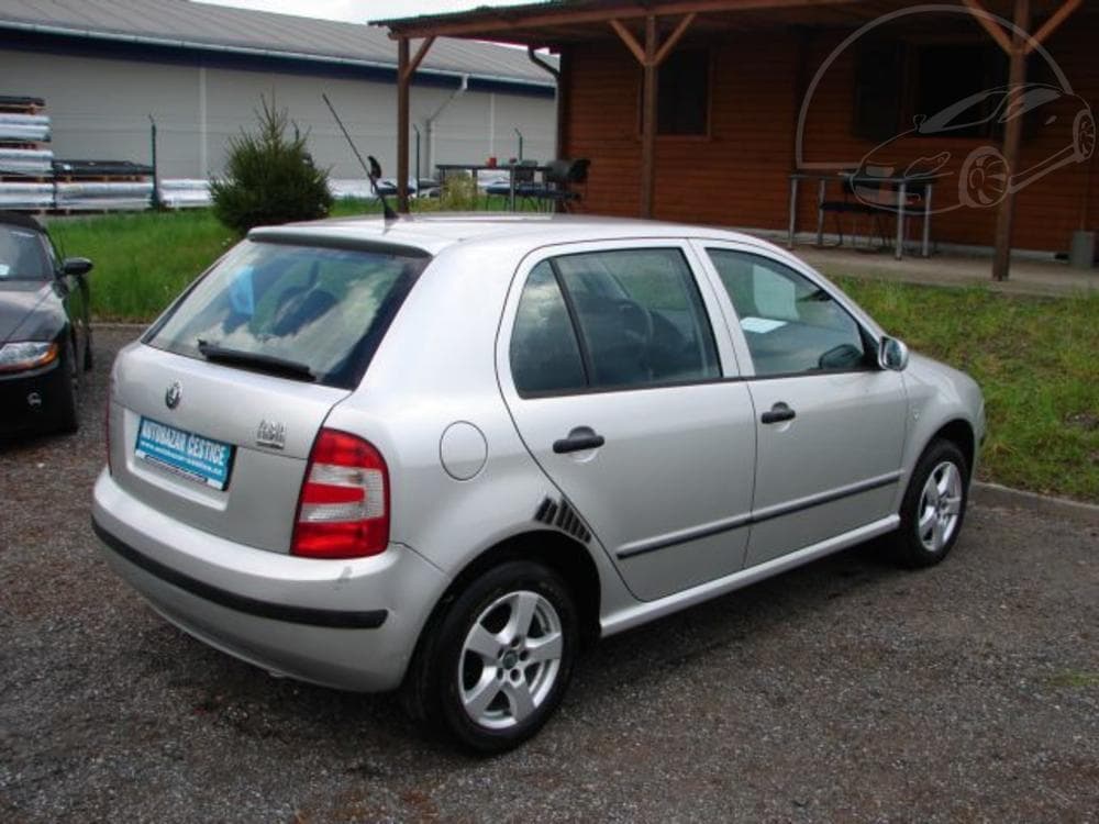2004 Škoda FABIA - 3