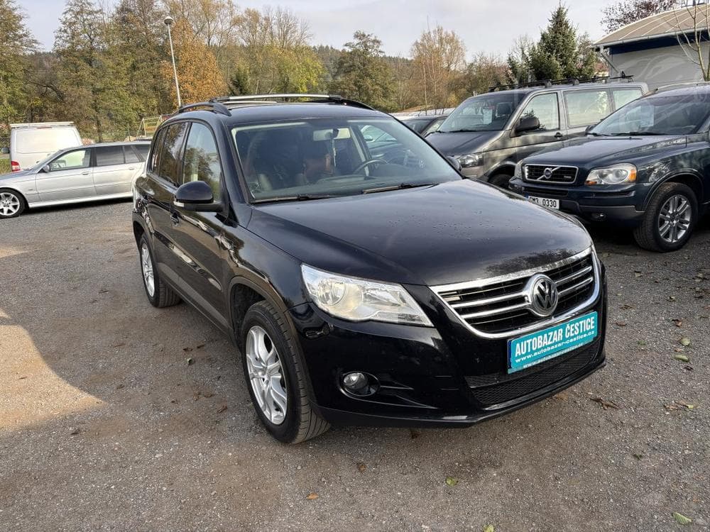 2011 Volkswagen TIGUAN - 4