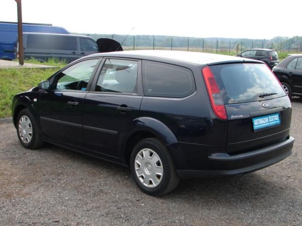 2006 Ford FOCUS - 5