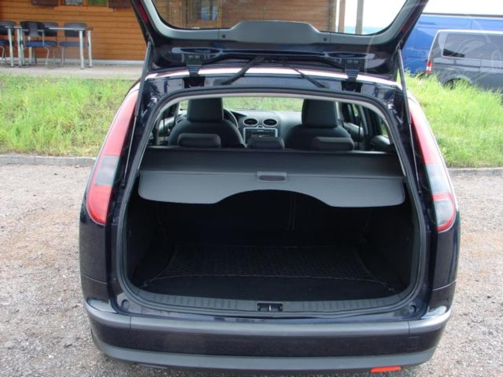 2006 Ford FOCUS - 6