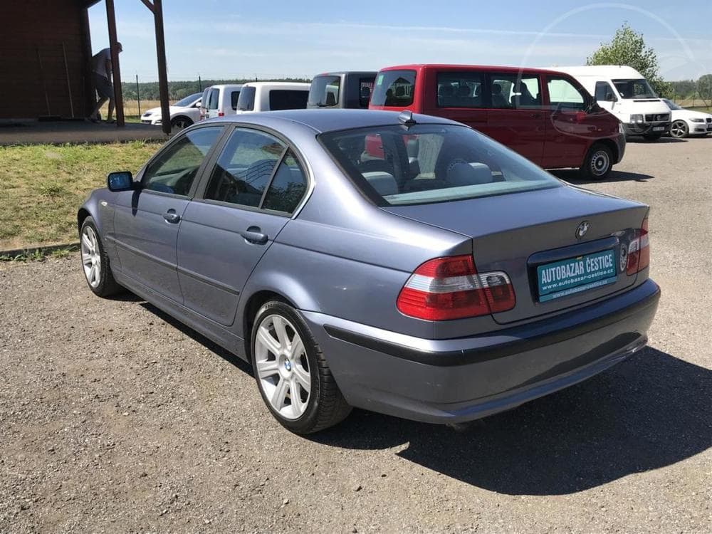 2002 BMW 3-Series - 6