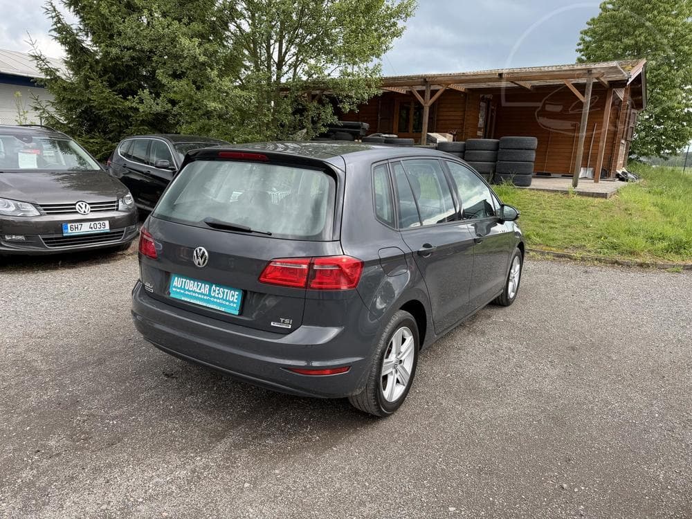 2015 Volkswagen GOLF - 11