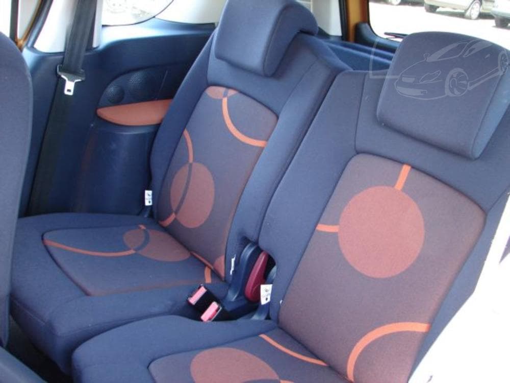 2005 Peugeot 1007 - 7