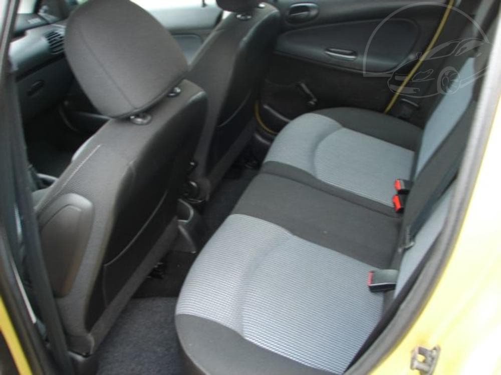 2002 Peugeot 206 - 7