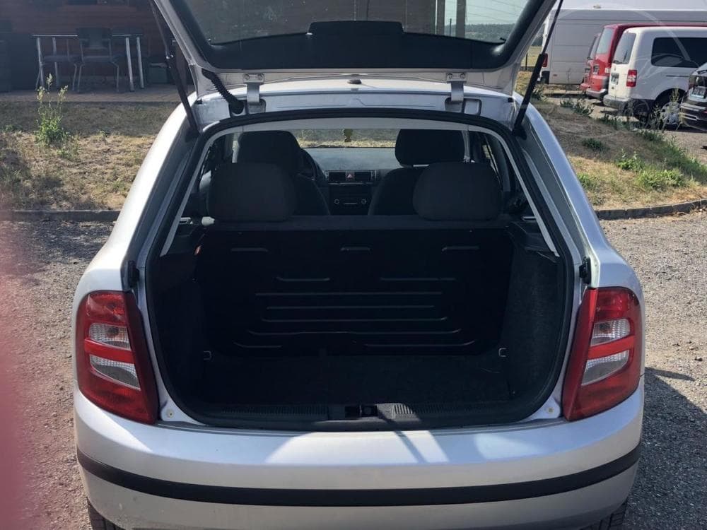 2002 Škoda FABIA - 13