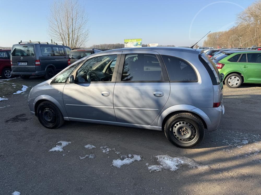 2010 Opel Meriva - 19