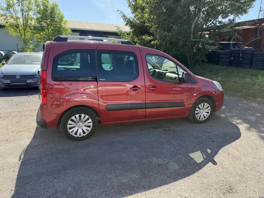 2011 Citroen BERLINGO - 7