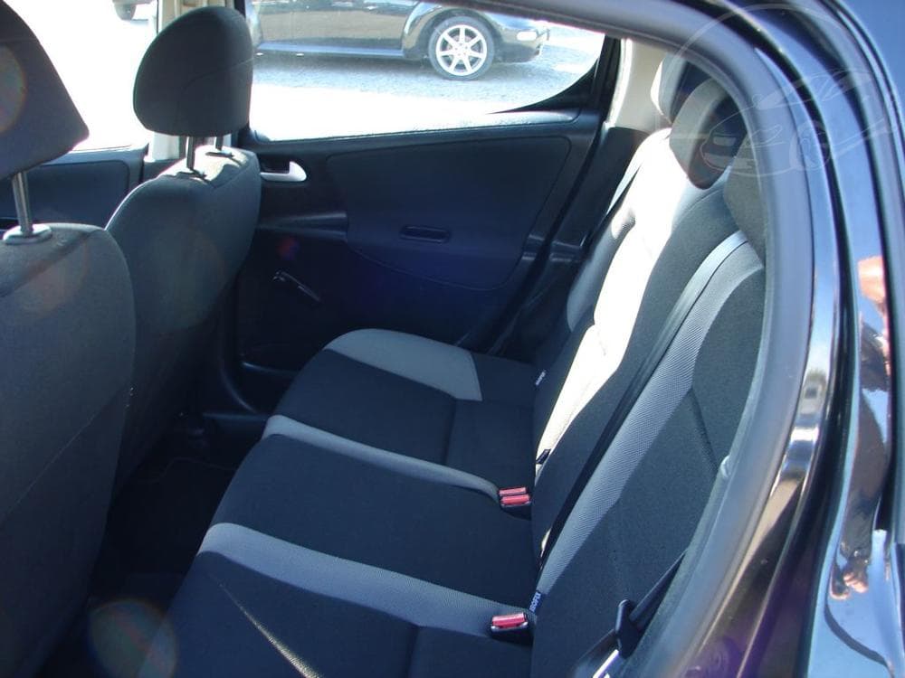 2007 Peugeot 207 - 8
