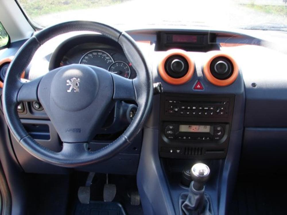 2005 Peugeot 1007 - 9