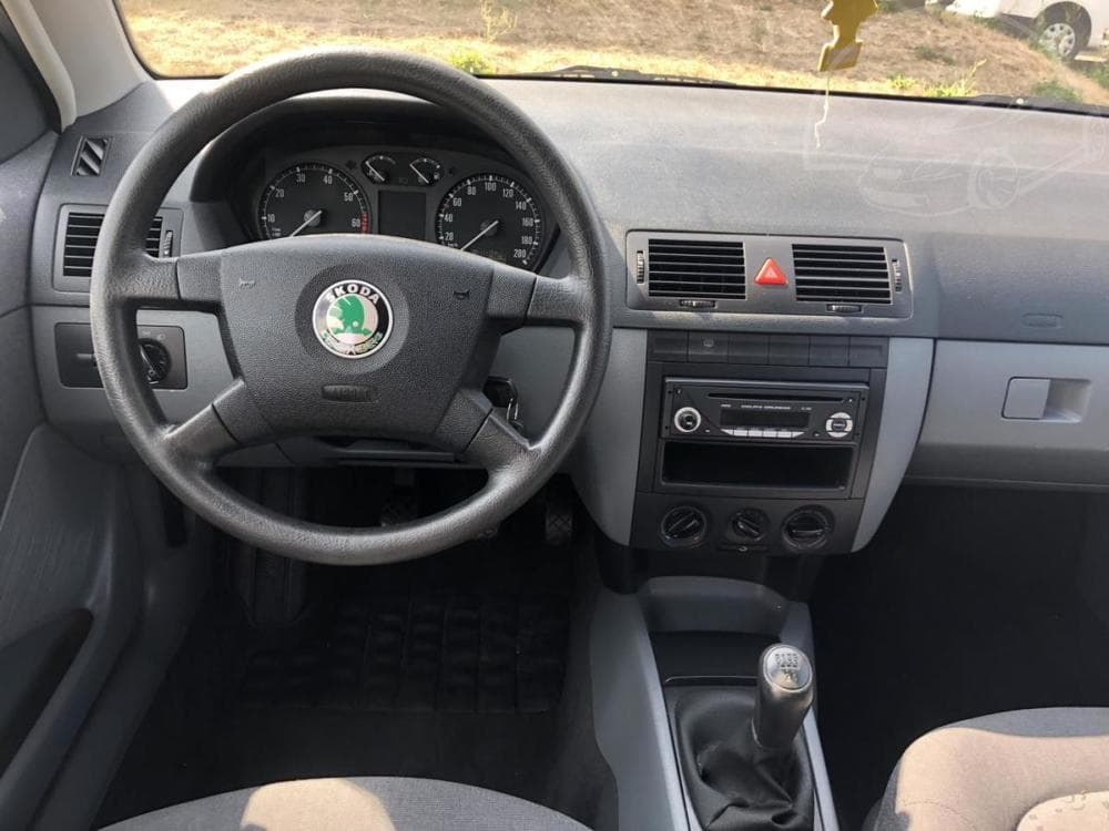 2002 Škoda FABIA - 17