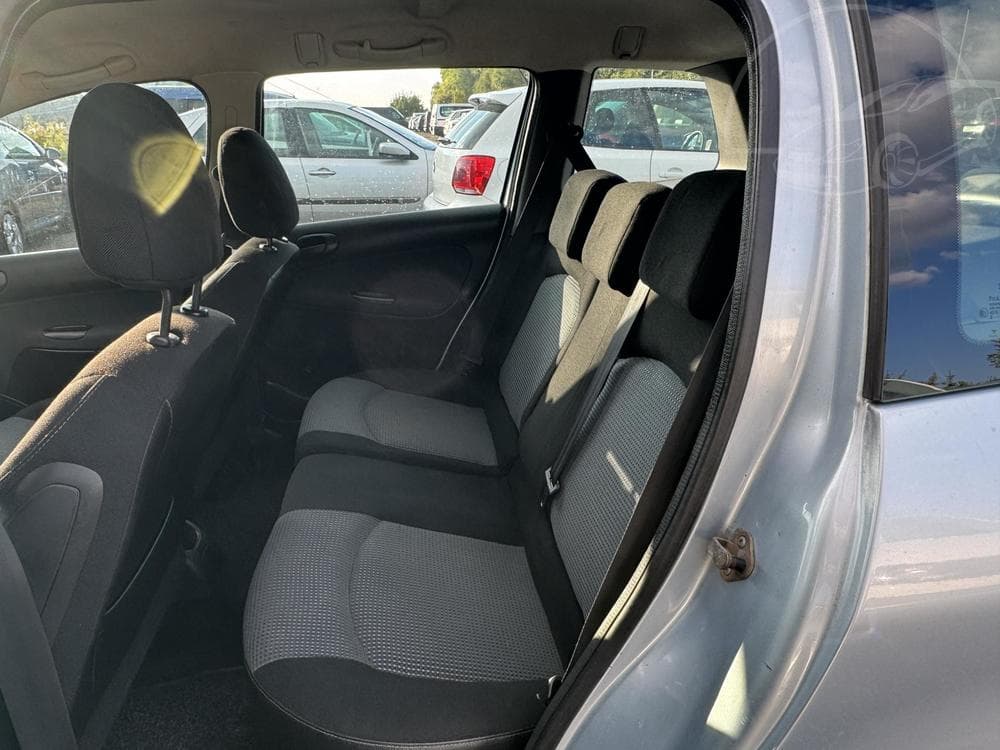 2004 Peugeot 206 - 9