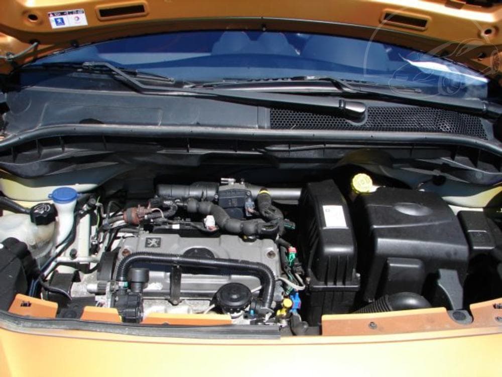 2005 Peugeot 1007 - 11
