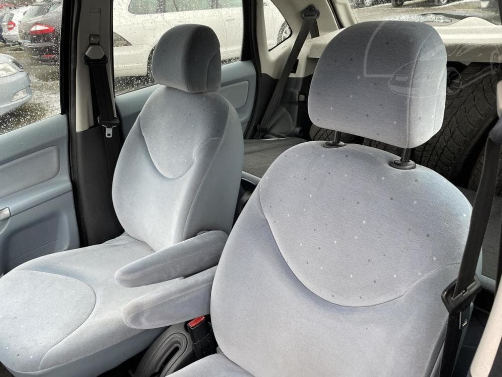 2003 Citroen C3 - 11