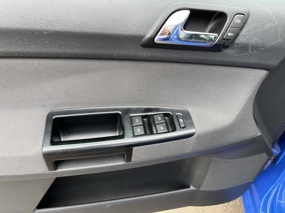 2005 Volkswagen POLO - 11