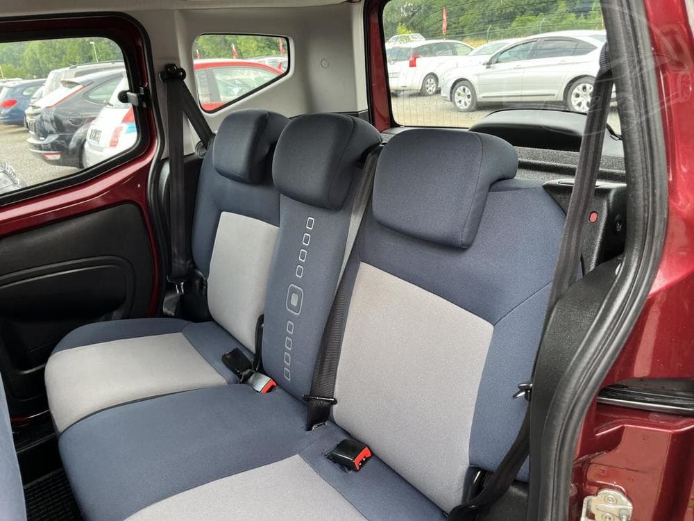 2011 Citroen NEMO - 11