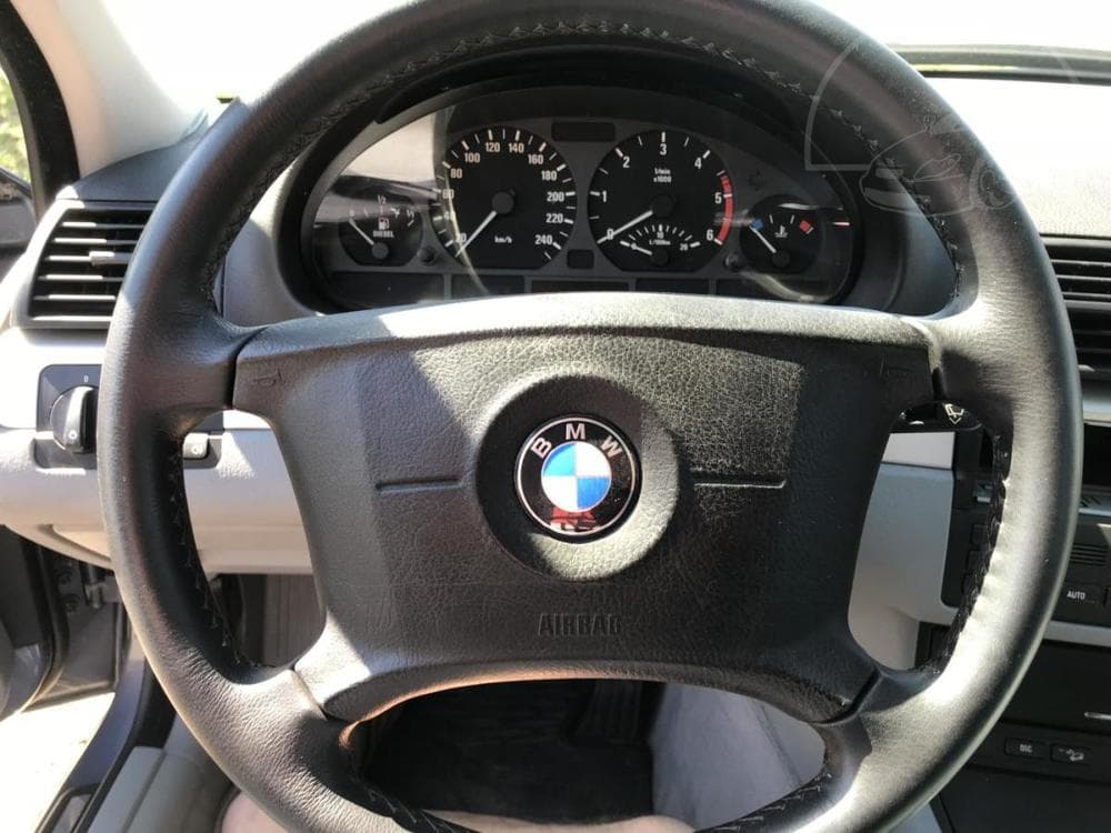 2002 BMW 3-Series - 12