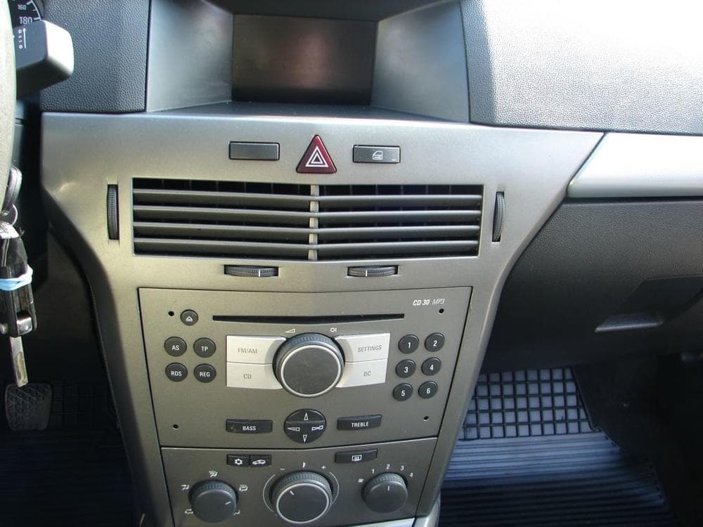 2005 Opel ASTRA - 12