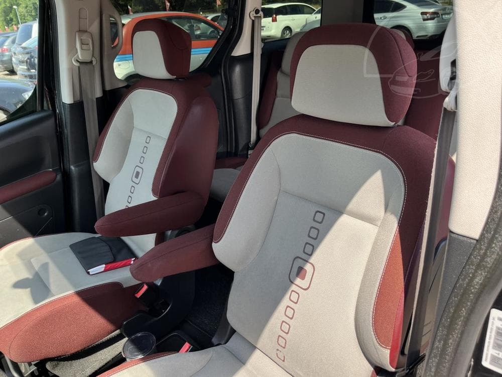 2009 Citroen BERLINGO - 12