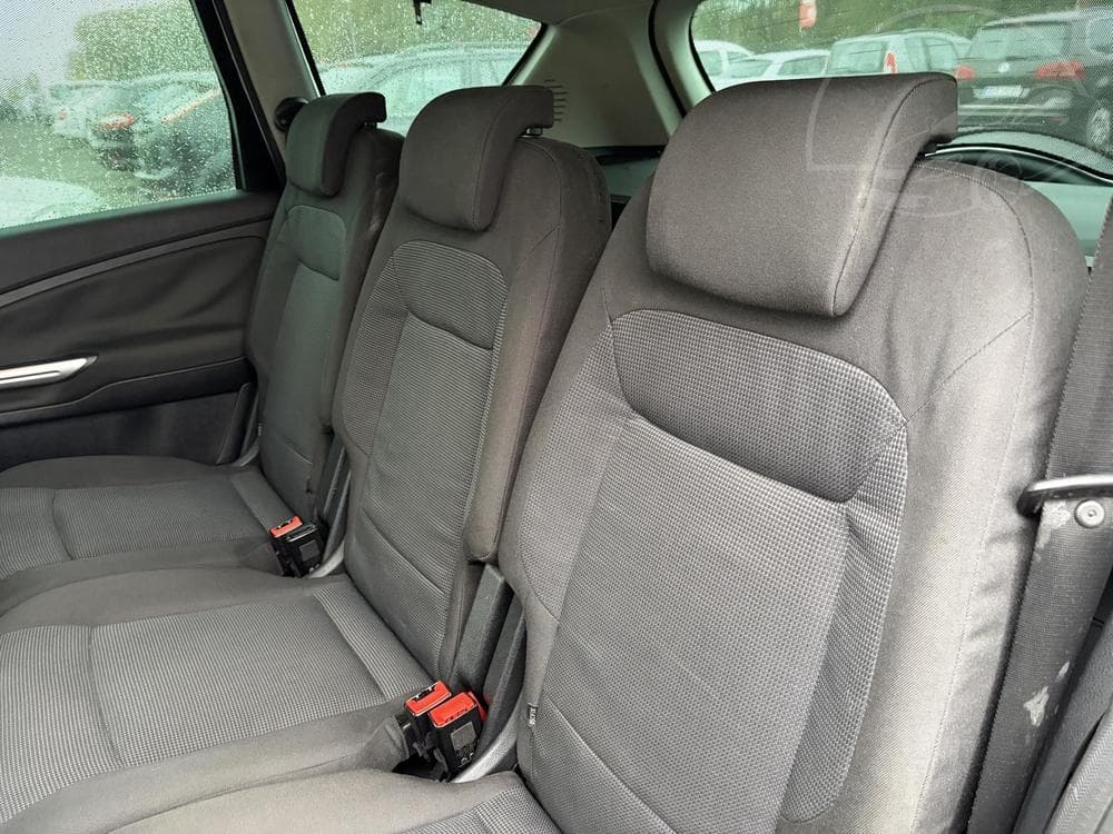 2007 Ford S-MAX - 12