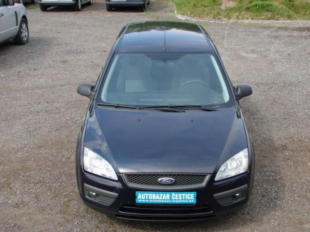 2006 Ford FOCUS - 13