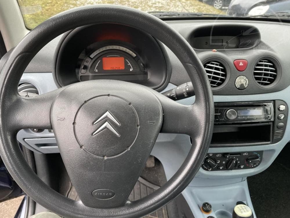 2003 Citroen C3 - 13