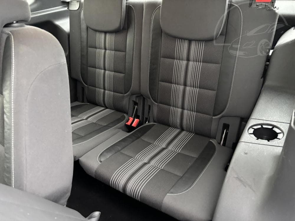 2013 Volkswagen Touran - 13