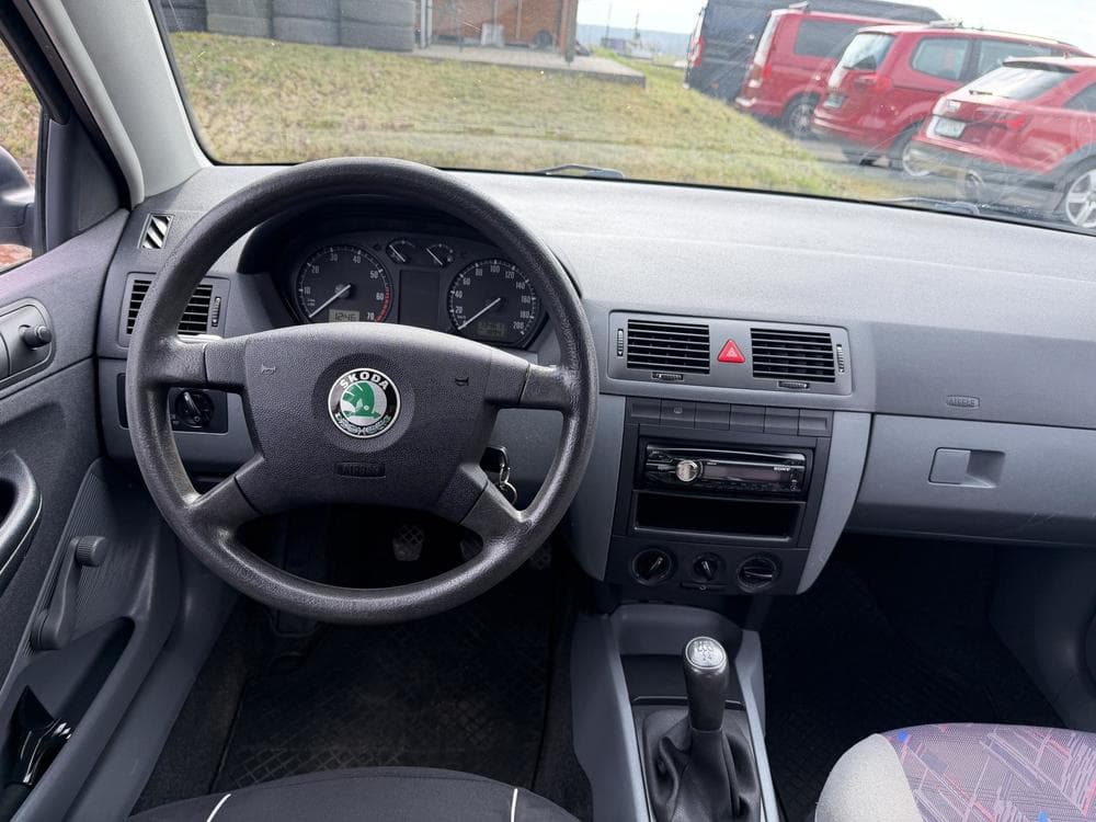 2003 Škoda FABIA - 25