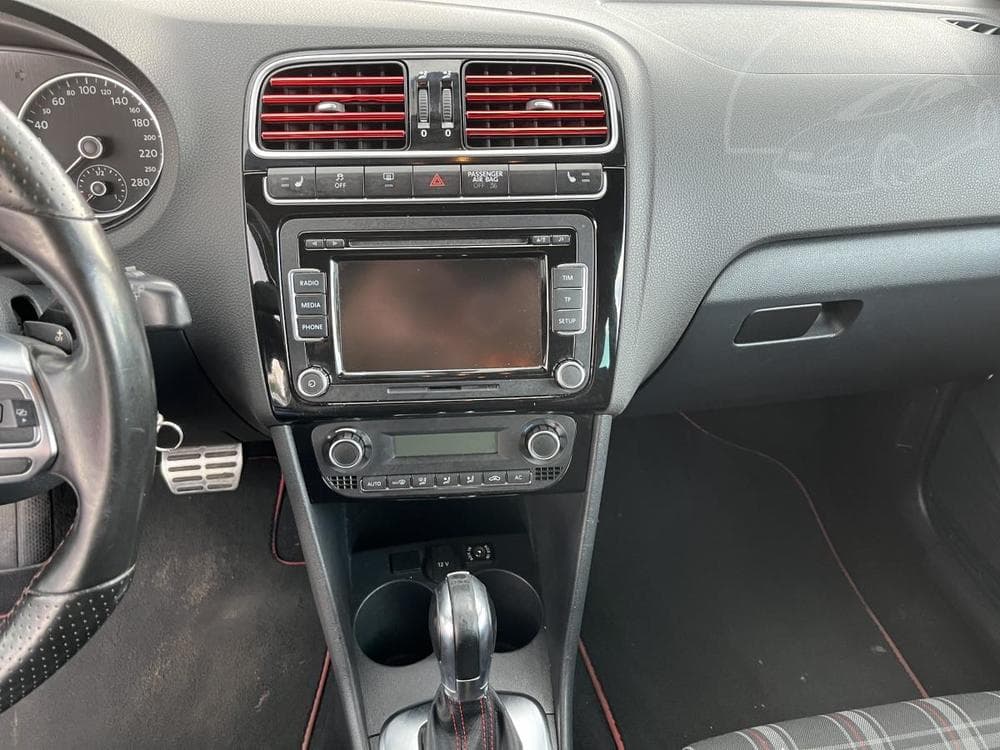 2010 Volkswagen POLO - 15