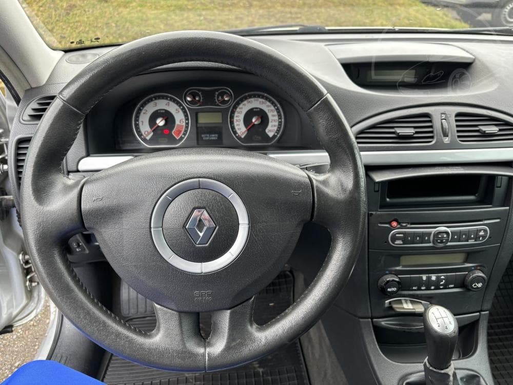 2006 Renault LAGUNA - 16