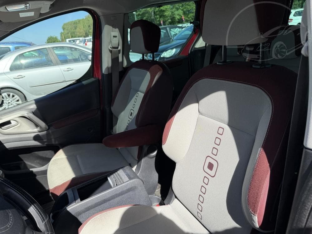 2011 Citroen BERLINGO - 16
