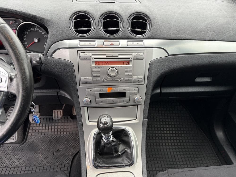 2007 Ford S-MAX - 17