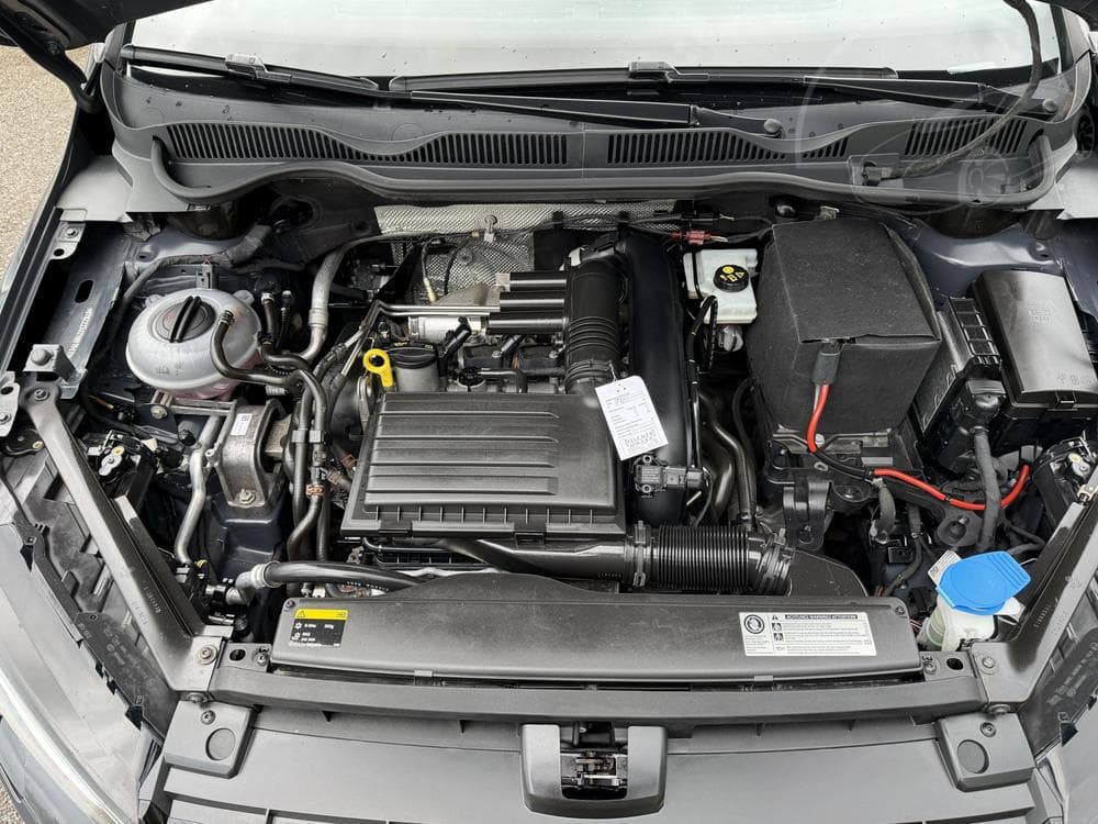 2015 Volkswagen GOLF - 37